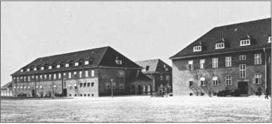 Иллюстрация к книге — "Тигры" в снегу. Мемуары танкового аса [i_182.jpg]