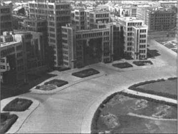 Иллюстрация к книге — "Тигры" в снегу. Мемуары танкового аса [i_217.jpg]