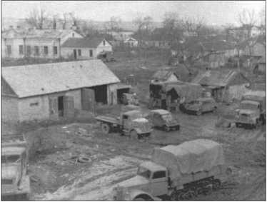 Иллюстрация к книге — "Тигры" в снегу. Мемуары танкового аса [i_284.jpg]