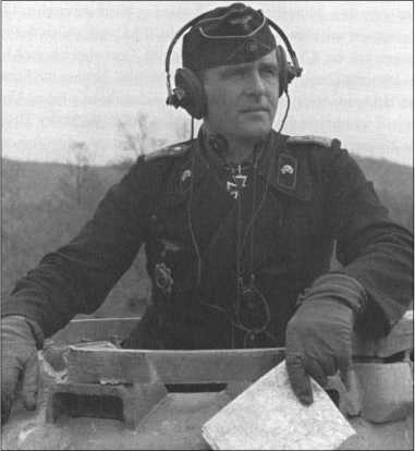 Иллюстрация к книге — "Тигры" в снегу. Мемуары танкового аса [i_311.jpg]