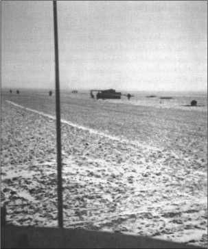 Иллюстрация к книге — "Тигры" в снегу. Мемуары танкового аса [i_313.jpg]