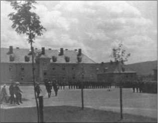 Иллюстрация к книге — "Тигры" в снегу. Мемуары танкового аса [i_320.jpg]