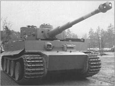 Иллюстрация к книге — "Тигры" в снегу. Мемуары танкового аса [i_363.jpg]