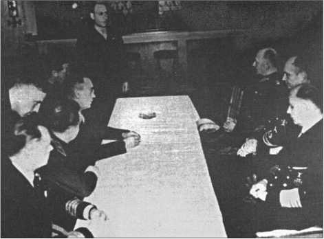 Иллюстрация к книге — "Тигры" в снегу. Мемуары танкового аса [i_369.jpg]