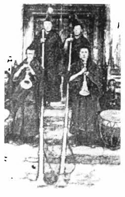 Иллюстрация к книге — Боги Эдема [i_031.jpg]