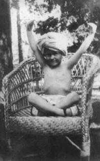 Иллюстрация к книге — Юлиан Семенов [i_004.jpg]