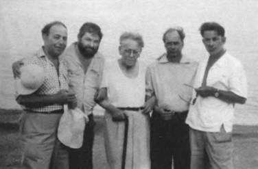 Иллюстрация к книге — Юлиан Семенов [i_019.jpg]