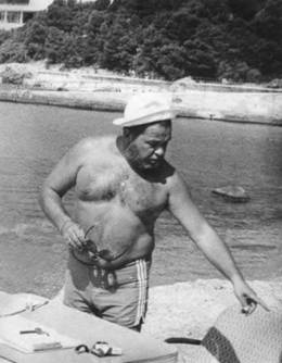 Иллюстрация к книге — Юлиан Семенов [i_038.jpg]