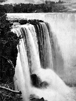 Иллюстрация к книге — Никола Тесла. Повелитель вселенной [i_010.jpg]