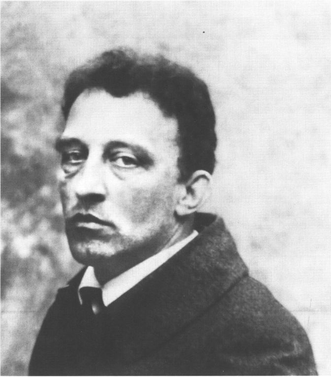 Иллюстрация к книге — Маяковский. Самоубийство [i_007.jpg]