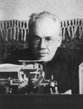 Иллюстрация к книге — Солоневич [i_033.jpg]