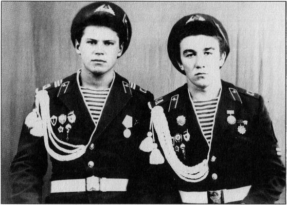 Иллюстрация к книге — Спецназ ВДВ. Диверсионно-разведывательные операции в Афгане [i_017.jpg]