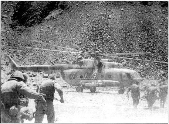 Иллюстрация к книге — Спецназ ВДВ. Диверсионно-разведывательные операции в Афгане [i_038.jpg]