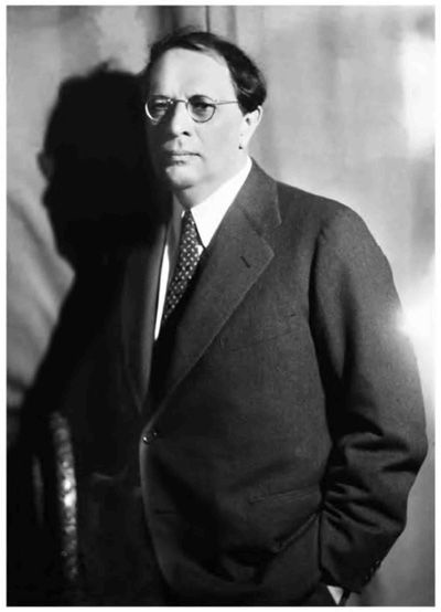 Иллюстрация к книге — Фаина Раневская. Фуфа Великолепная, или С юмором по жизни [i_048.jpg]