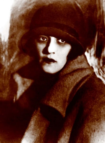 Иллюстрация к книге — Мои королевы. Раневская, Зелёная, Пельтцер [i_049.jpg]