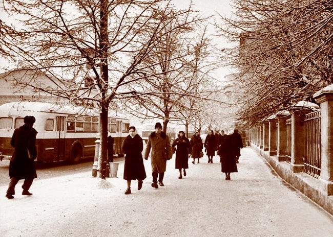 Иллюстрация к книге — Мои королевы. Раневская, Зелёная, Пельтцер [i_058.jpg]