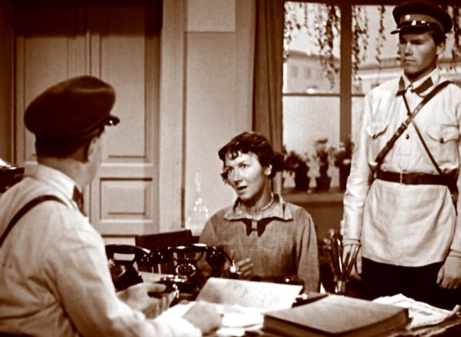 Иллюстрация к книге — Мои королевы. Раневская, Зелёная, Пельтцер [i_102.jpg]