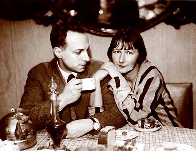 Иллюстрация к книге — Мои королевы. Раневская, Зелёная, Пельтцер [i_104.jpg]