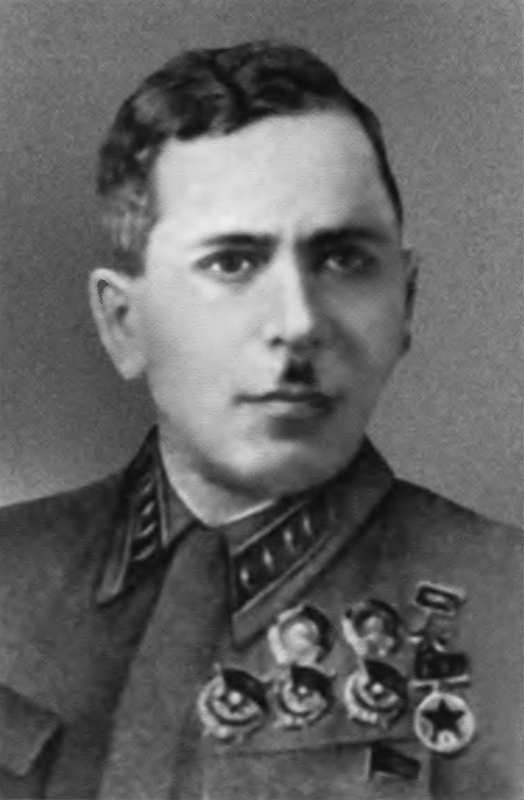 Иллюстрация к книге — Берзарин [i_019.jpg]