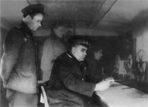 Иллюстрация к книге — Берзарин [i_048.jpg]