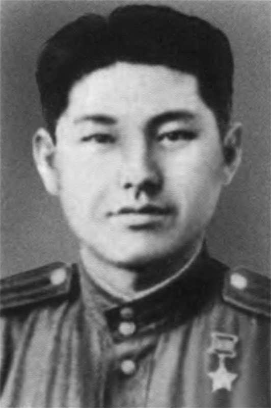 Иллюстрация к книге — Берзарин [i_049.jpg]