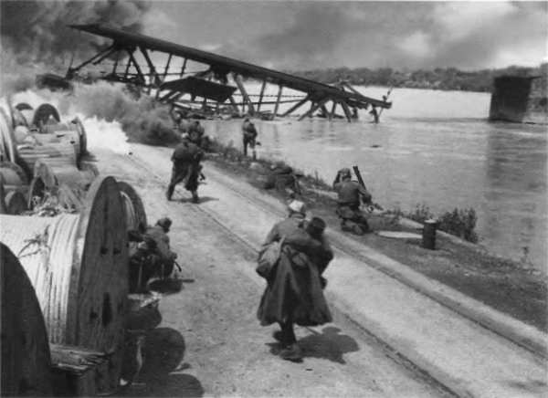 Иллюстрация к книге — Берзарин [i_051.jpg]