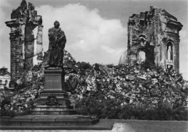 Иллюстрация к книге — Берзарин [i_058.jpg]