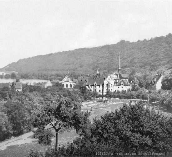 Иллюстрация к книге — Ницше. Для тех, кто хочет все успеть. Афоризмы, метафоры, цитаты [i_006.jpg]