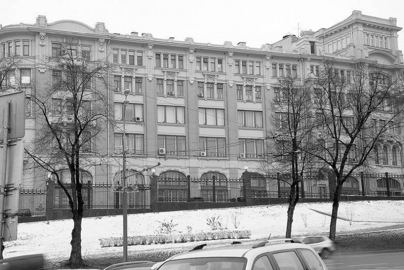 Иллюстрация к книге — Московский модерн в лицах и судьбах [i_084.jpg]