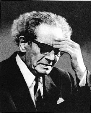 Иллюстрация к книге — Вольф Мессинг [i_018.jpg]