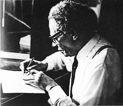 Иллюстрация к книге — Вольф Мессинг [i_021.jpg]