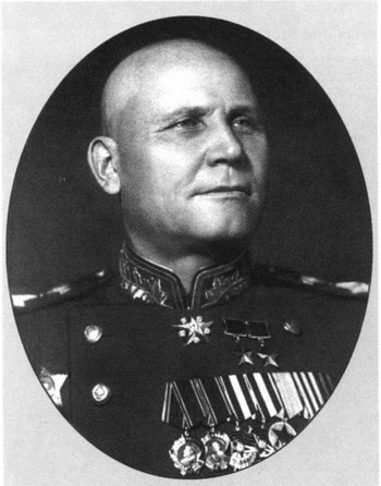 Иллюстрация к книге — Рокоссовский [i_019.jpg]