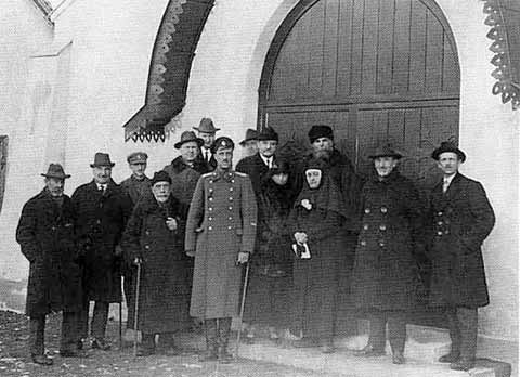 Иллюстрация к книге — Врангель [i_053.jpg]