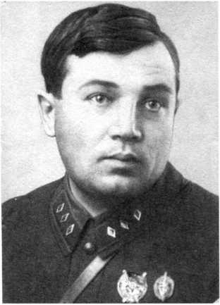 Иллюстрация к книге — Генерал Абакумов. Всесильный хозяин СМЕРШа [i_008.jpg]