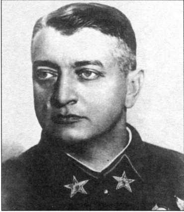 Иллюстрация к книге — Генерал Абакумов. Всесильный хозяин СМЕРШа [i_010.jpg]