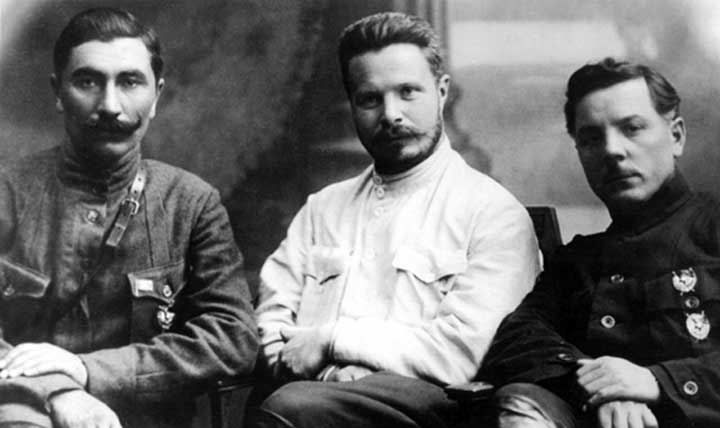 Иллюстрация к книге — Белый Крым. 1920 [ris_19.jpg]