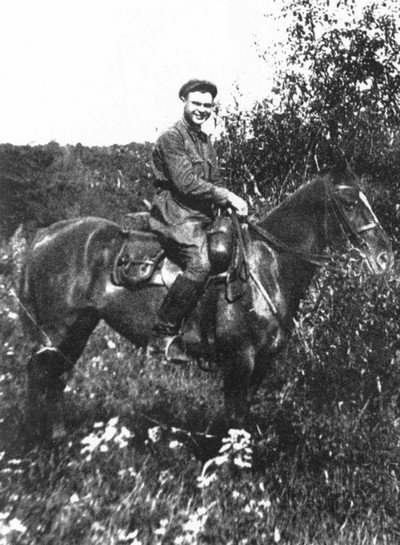 Иллюстрация к книге — Байбаков [i_008.jpg]