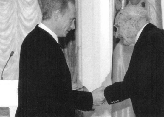 Иллюстрация к книге — Байбаков [i_048.jpg]