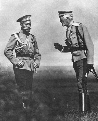 Иллюстрация к книге — Августейший бунт. Дом Романовых накануне революции [i_025.jpg]