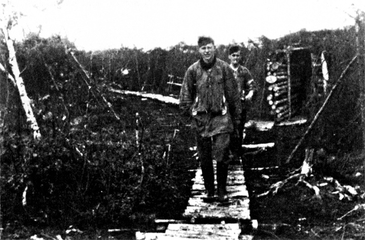 Иллюстрация к книге — Трагедия на Неве. Шокирующая правда о блокаде Ленинграда. 1941-1944 [i_025.jpg]