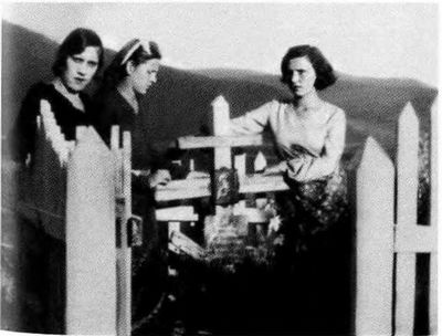 Иллюстрация к книге — Повседневная жизнь "русского" Китая [i_020.jpg]