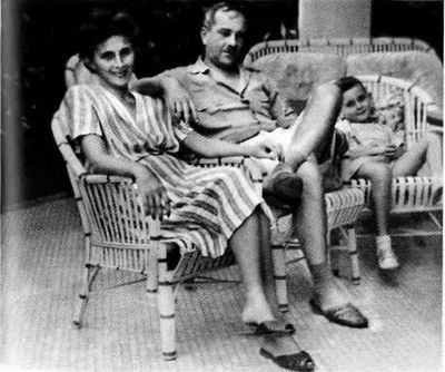 Иллюстрация к книге — Повседневная жизнь "русского" Китая [i_043.jpg]