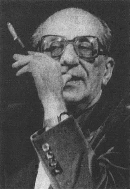 Иллюстрация к книге — Товстоногов [i_058.jpg]