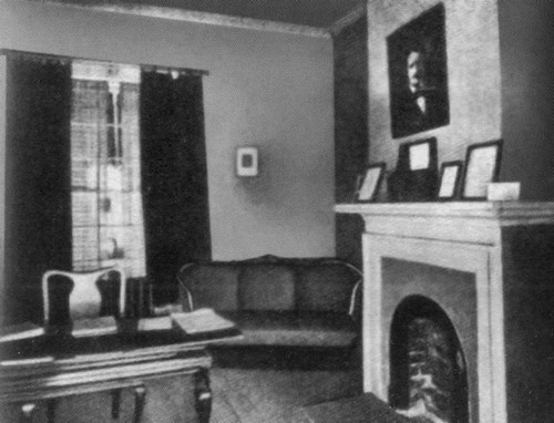 Иллюстрация к книге — Эдгар По [i_016.jpg]