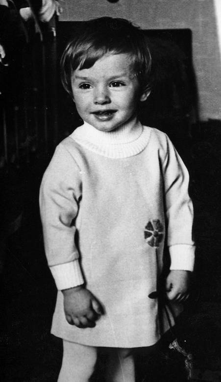 Иллюстрация к книге — Мои пригорки, ручейки. Воспоминания актрисы [i_073.jpg]