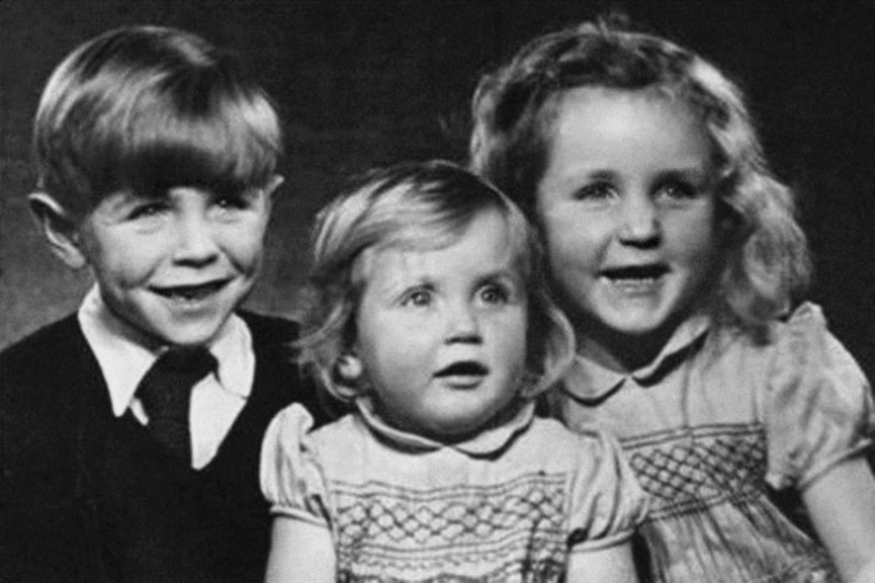 Иллюстрация к книге — Моя краткая история. Автобиография [i_030.jpg]