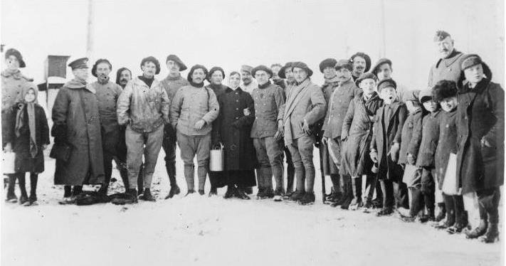 Иллюстрация к книге — Заклятые друзья. История мнений, фантазий, контактов, взаимо(не)понимания России и США [i_026.jpg]