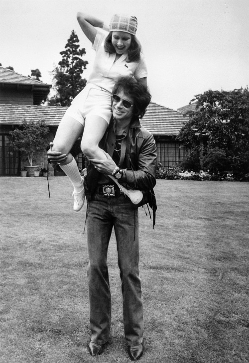 Иллюстрация к книге — Дневник принцессы Леи. Автобиография Кэрри Фишер [i_003.jpg]