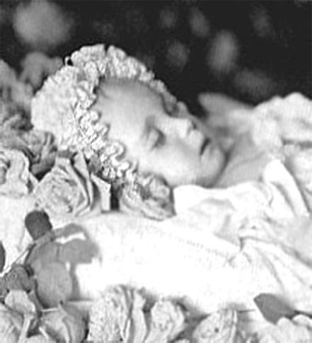 Иллюстрация к книге — Врачи двора его Императорского величества, или Как лечили царскую семью [_148.jpg]