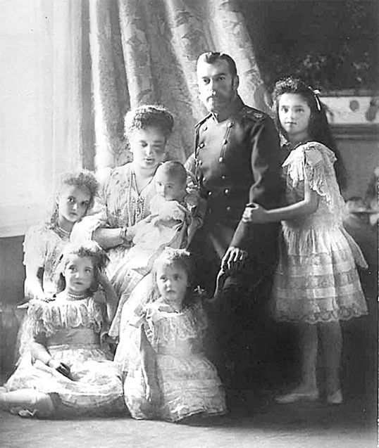 Иллюстрация к книге — Врачи двора его Императорского величества, или Как лечили царскую семью [_173.jpg]